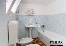 T1 next to the castle in the heart of the historic center of Campo Maior, a good investment opportunity.