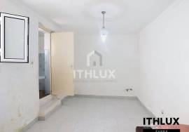 T1 next to the castle in the heart of the historic center of Campo Maior, a good investment opportunity.