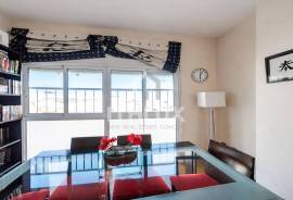 Bright 3-bedroom apartment with garage and parking included in Cueva de Menga Bright 3-bedroom apartment with garage and parking included in Cueva de Menga