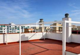 Bright 3-bedroom apartment with garage and parking included in Cueva de Menga Bright 3-bedroom apartment with garage and parking included in Cueva de Menga