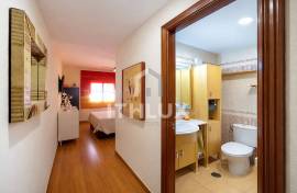 Bright 3-bedroom apartment with garage and parking included in Cueva de Menga Bright 3-bedroom apartment with garage and parking included in Cueva de Menga