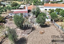 House located in São Romão/Ciladas, Vila Viçosa with a private gross area of 82m2 and land of 304m2 House located in São Romão/Ciladas, Vila Viçosa with a private gross area of 82m2 and land of 304m2