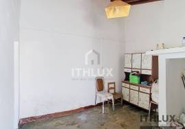 House located in São Romão/Ciladas, Vila Viçosa with a private gross area of 82m2 and land of 304m2 House located in São Romão/Ciladas, Vila Viçosa with a private gross area of 82m2 and land of 304m2