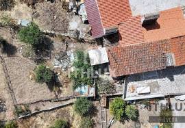 House located in São Romão/Ciladas, Vila Viçosa with a private gross area of 82m2 and land of 304m2 House located in São Romão/Ciladas, Vila Viçosa with a private gross area of 82m2 and land of 304m2