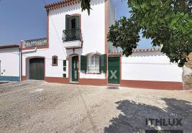 3 bedroom villa with garage in Montoito, Redondo