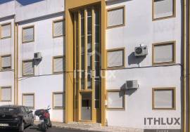 Renovated 2 bedroom apartment with open views in the center of Vila Viçosa
