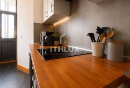 Renovated 2 bedroom apartment | Next to the Pestana Palace Hotel.