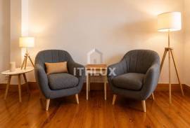 Renovated 2 bedroom apartment | Next to the Pestana Palace Hotel.