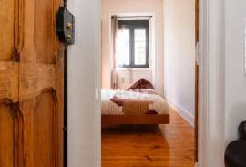 Renovated 2 bedroom apartment | Next to the Pestana Palace Hotel.