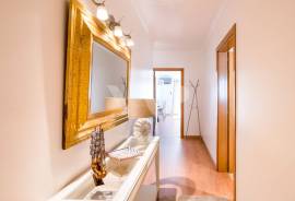 Renovated 3 Bedroom Apartment in Condominium with Swimming Pool, Sector 5 – Vilamoura Renovated 3 Bedroom Apartment in Condominium with Swimming Pool, Sector 5 – Vilamoura