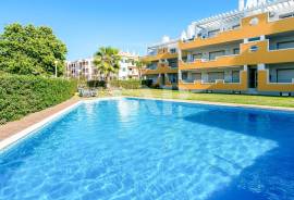 Renovated 3 Bedroom Apartment in Condominium with Swimming Pool, Sector 5 – Vilamoura Renovated 3 Bedroom Apartment in Condominium with Swimming Pool, Sector 5 – Vilamoura