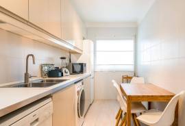 Renovated 3 Bedroom Apartment in Condominium with Swimming Pool, Sector 5 – Vilamoura Renovated 3 Bedroom Apartment in Condominium with Swimming Pool, Sector 5 – Vilamoura