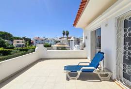 3 Bedroom Villa with Pool 50 Meters from the Golf Course, Vilamoura 3 Bedroom Villa with Pool 50 Meters from the Golf Course, Vilamoura