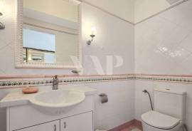 3 Bedroom Villa with Pool 50 Meters from the Golf Course, Vilamoura 3 Bedroom Villa with Pool 50 Meters from the Golf Course, Vilamoura