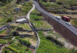 Prime Plot with Stunning Ocean Sunset Views in a Peaceful and Accessible Location
