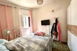 Excellent 2 Bed Apartment For Renovation For Sale In Setubal Portugal Excellent 2 Bed Apartment For Renovation For Sale In Setubal Portugal