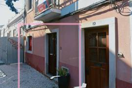 Excellent 2 Bed Apartment For Renovation For Sale In Setubal Portugal Excellent 2 Bed Apartment For Renovation For Sale In Setubal Portugal