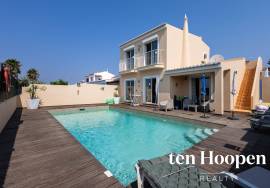 4 Bedroom Semi-Detached Villa - Parque dos Moinho - Lagos