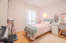 3 Bedroom Duplex Apartment with Balcony, Garage and Storage in Madalenas – Santo António, Funchal 3 Bedroom Duplex Apartment with Balcony, Garage and Storage in Madalenas – Santo António, Funchal