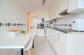 3 Bedroom Duplex Apartment with Balcony, Garage and Storage in Madalenas – Santo António, Funchal 3 Bedroom Duplex Apartment with Balcony, Garage and Storage in Madalenas – Santo António, Funchal
