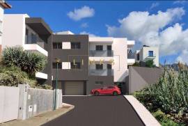 2 Bedroom Apartment – Top Floor