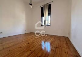 2 bedroom villa for rent with outdoor space next to the Salgueiros Metro 2 bedroom villa for rent with outdoor space next to the Salgueiros Metro