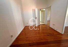 2 bedroom villa for rent with outdoor space next to the Salgueiros Metro 2 bedroom villa for rent with outdoor space next to the Salgueiros Metro