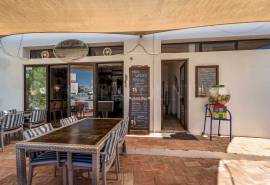 Guia - Commercial property with access to communal swimming pool Guia - Commercial property with access to communal swimming pool