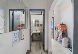 Guia - Commercial property with access to communal swimming pool Guia - Commercial property with access to communal swimming pool