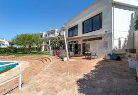 Guia - Commercial property with access to communal swimming pool Guia - Commercial property with access to communal swimming pool