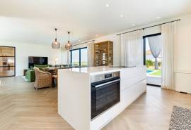Tavira – Modern country 3+1 bedroom villa with large plot, pool and sea views Tavira – Modern country 3+1 bedroom villa with large plot, pool and sea views