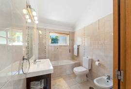 Tunes – Charming 4-bedroom Villa with infinity pool and privacy Tunes – Charming 4-bedroom Villa with infinity pool and privacy
