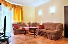 Detached house for rent in Jurmala, 344.00m2 Detached house for rent in Jurmala, 344.00m2