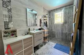 5 room, 118m2 Villa for sale in Magalas - 313 000 € * 5 room, 118m2 Villa for sale in Magalas - 313 000 € *