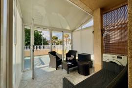 listing listing