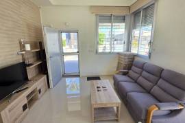 listing listing