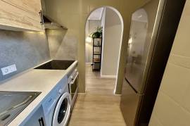 listing listing