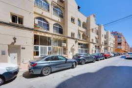 listing listing