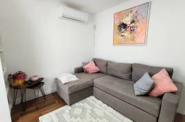 listing listing