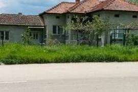 3-bedroom House and 1,500 sq.m. Garden near Dobrich