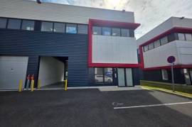 LOCAL COMMERCIAL BUREAUX 190 M2