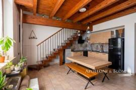 Renovated two-story apartment, Montepulciano, Siena – Tuscany