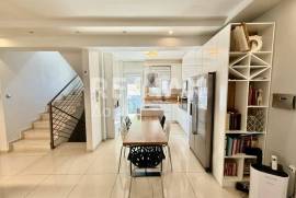 Maisonette 204.10 sq.m for sale Maisonette 204.10 sq.m for sale