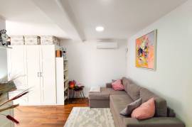 listing listing