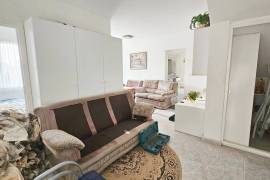 listing listing
