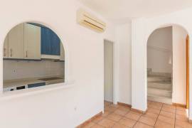 listing listing