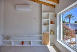 listing listing