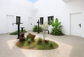 listing listing