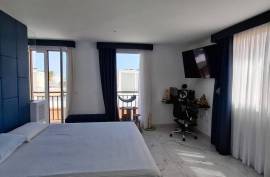 listing listing