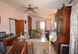 Classic 5‑Bed. Villa with Fantastic Sea and Countryside Views